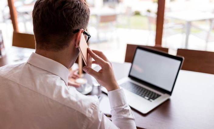 ЛОЯЛЬНОЕ И ГИБКОЕ ОТНОШЕНИЕ К ЗАКАЗЧИКАМ